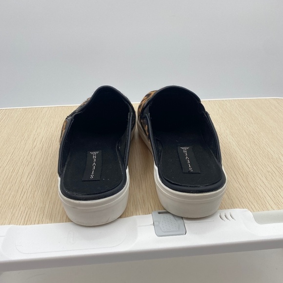 Steven by Steve Madden slip on sneakers. Size 8.5 - Picture 6 of 8